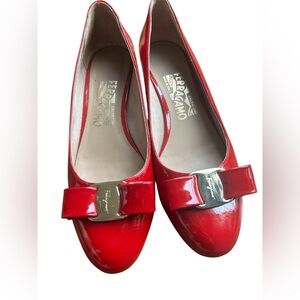 Salvatore Ferragamo Vara Pumps Red Patent Leather Size 6